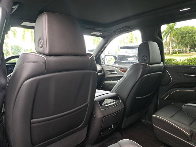 Certified 2023 Cadillac Escalade Premium Luxury w/ Performance Package AWD/4WD image 34