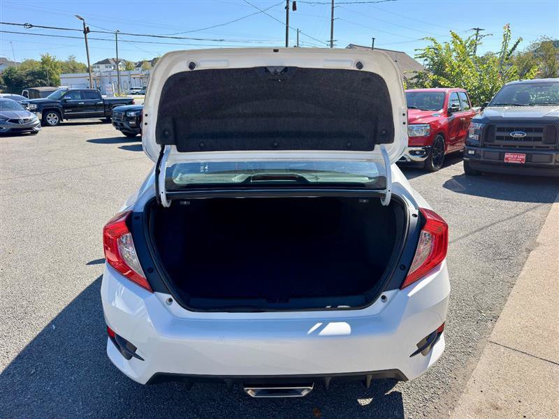 Used 2020 Honda Civic Sport image 4