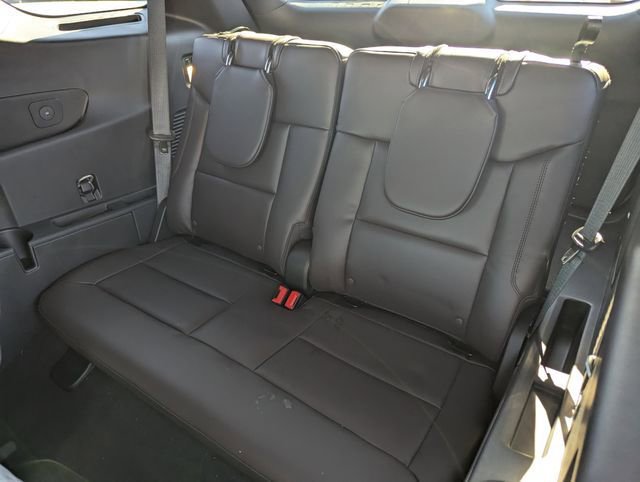 New 2026 Ford Explorer Platinum RWD image 13