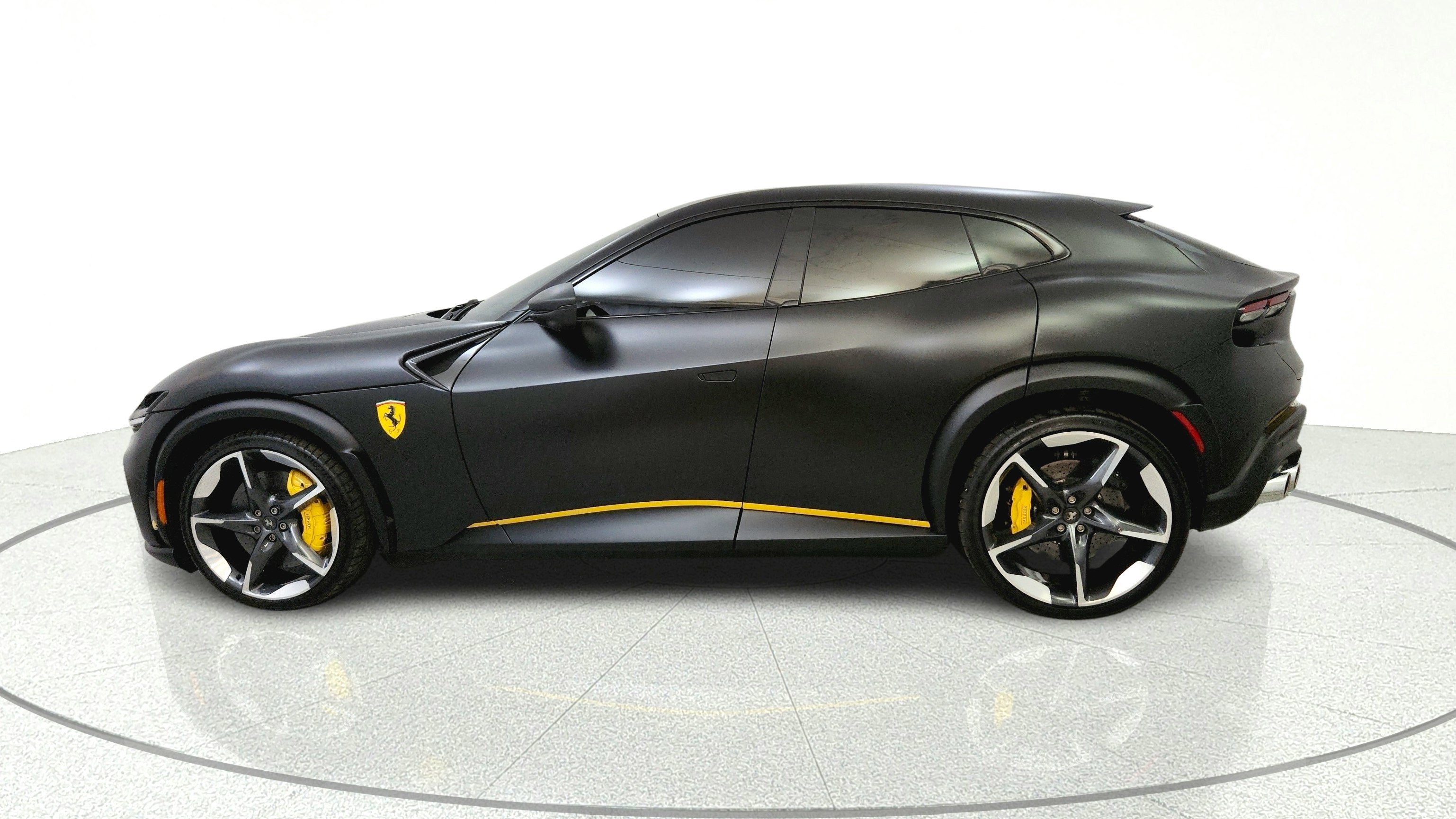 Used 2024 Ferrari Purosangue AWD/4WD image 4