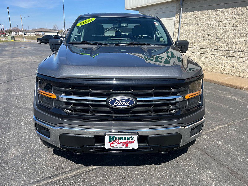 Used 2024 Ford F150 XLT w/ Tow/Haul Package AWD/4WD image 3