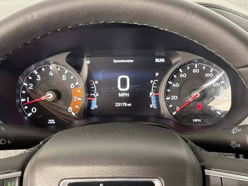 Used 2025 Jeep Compass Latitude AWD/4WD image 17