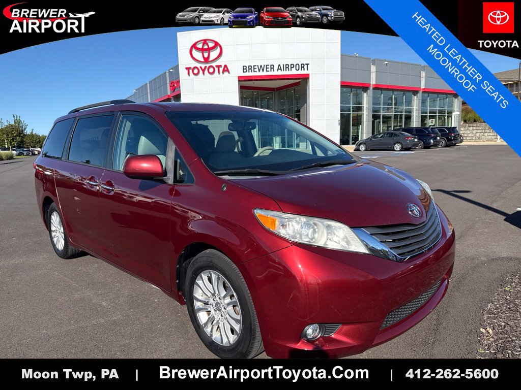 Used 2014 Toyota Sienna XLE FWD image 1