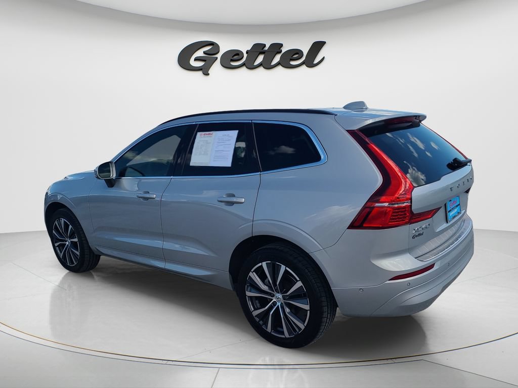 Used 2022 Volvo XC60 B5 Momentum w/ Advanced Package FWD image 7
