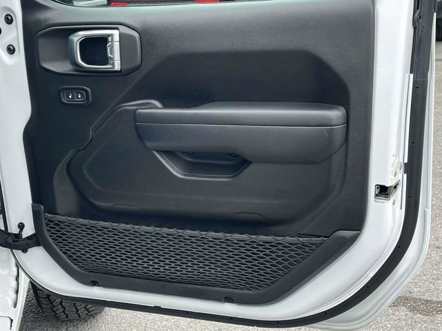 Used 2024 Jeep Wrangler Sport S image 25