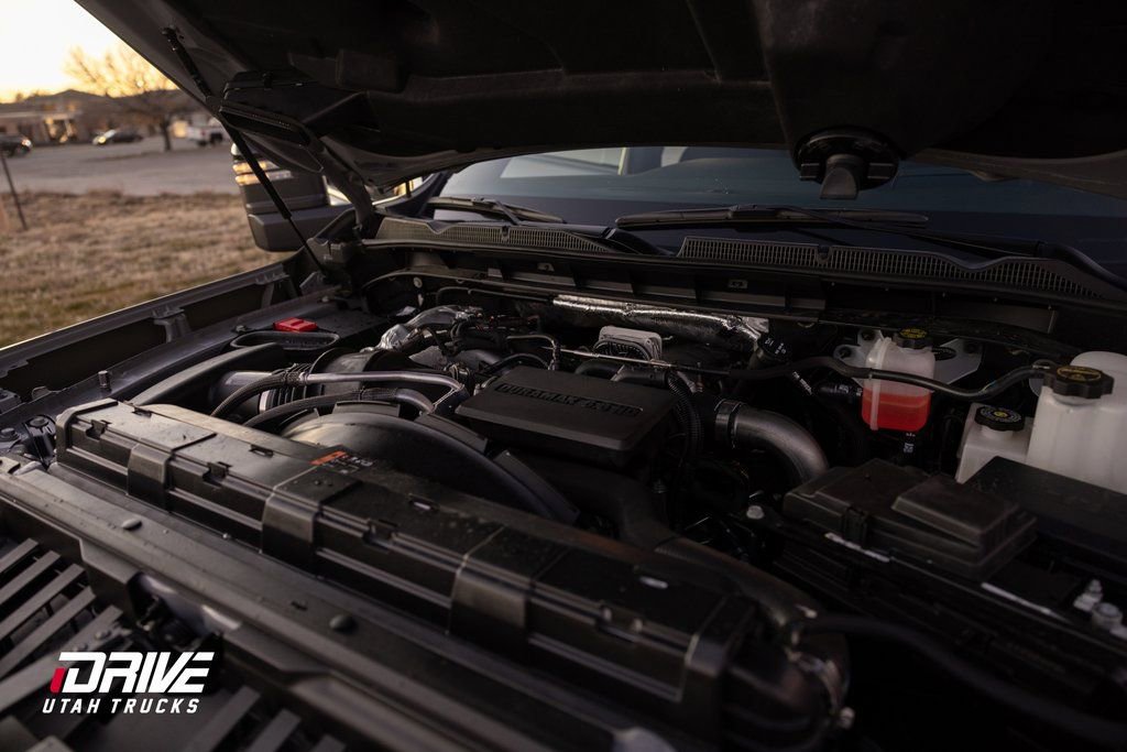 Used 2025 GMC Sierra 3500 AT4 w/ AT4 Premium Plus Package image 26