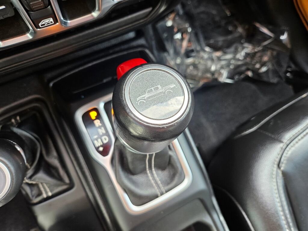 Used 2021 Jeep Gladiator Overland image 24