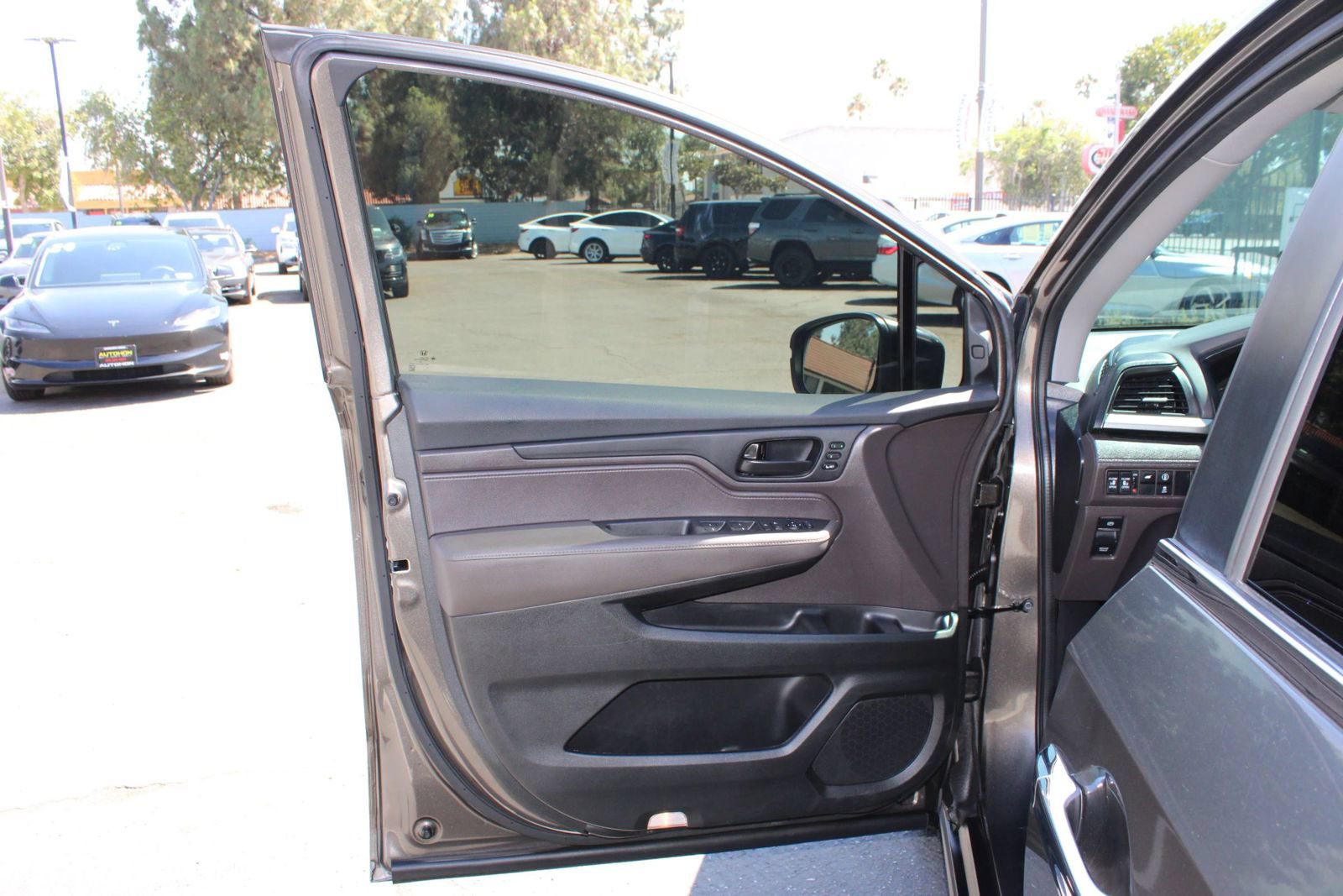 Used 2022 Honda Odyssey EX-L image 6