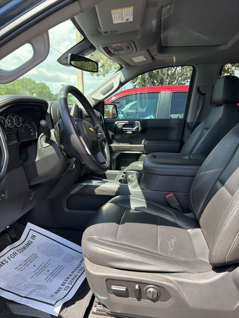 Used 2020 Chevrolet Silverado 1500 LTZ w/ LTZ Premium Package AWD/4WD image 6