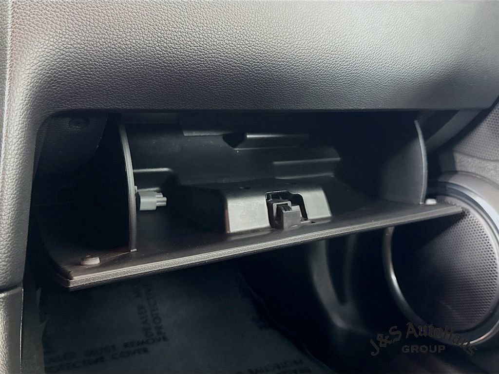 Used 2012 Ford Mustang Shelby GT500 w/ SVT Performance Pkg image 30