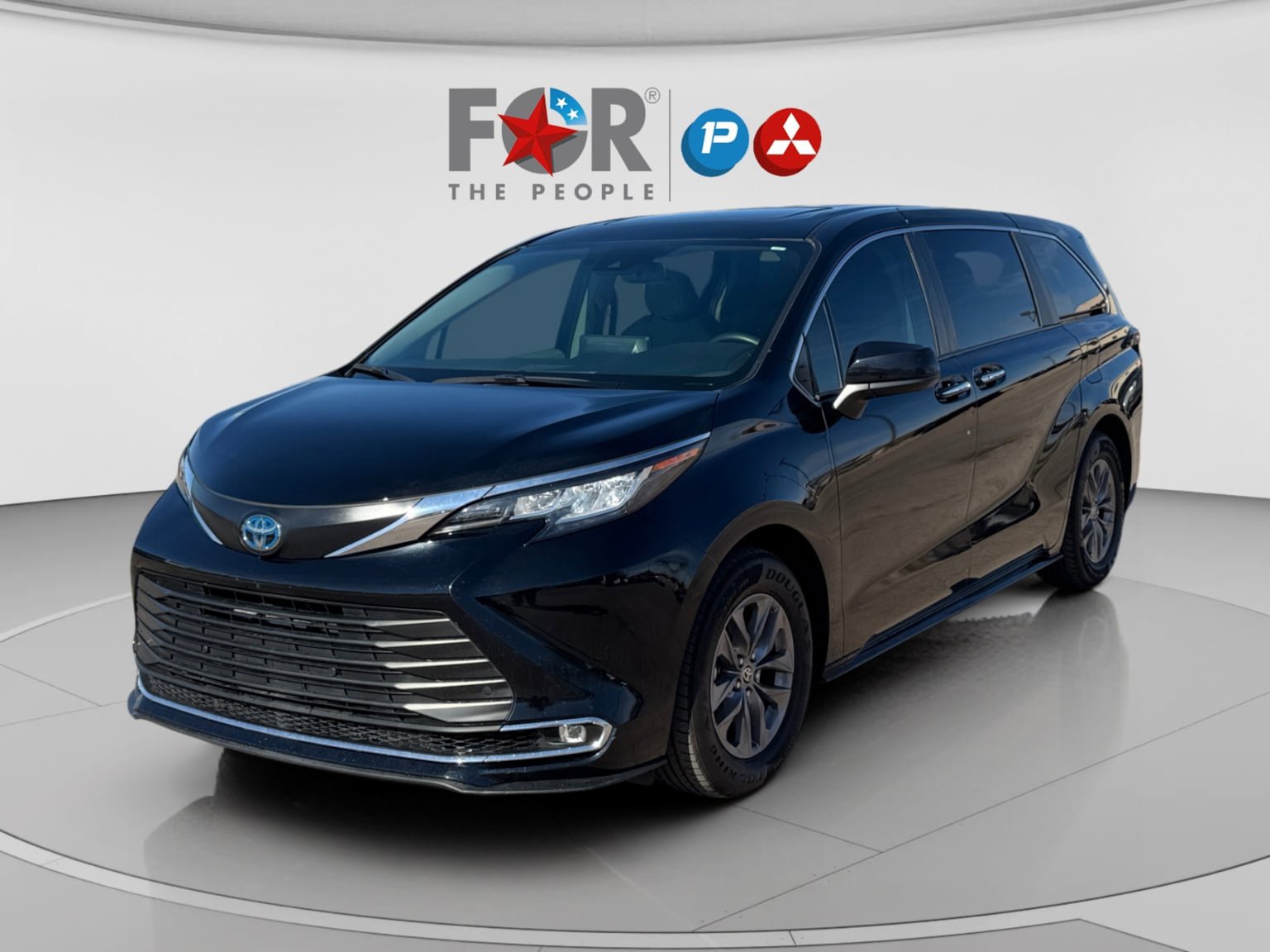 Used 2022 Toyota Sienna XLE
