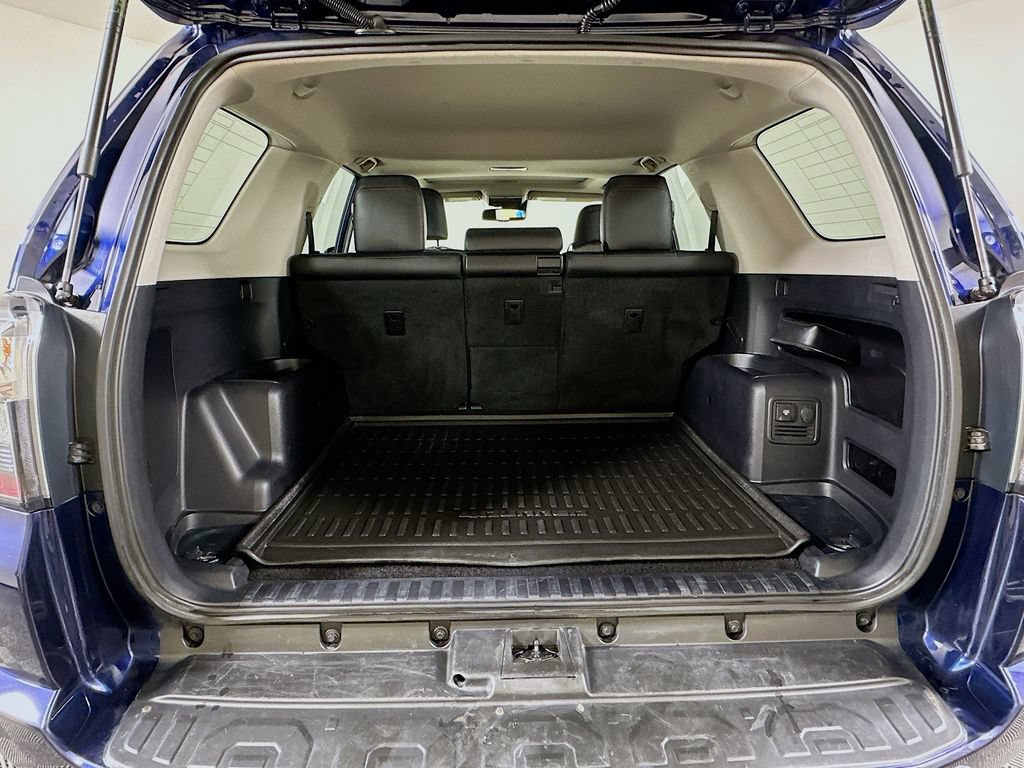 Certified 2023 Toyota 4Runner TRD Off-Road Premium w/ Moonroof Package AWD/4WD image 27