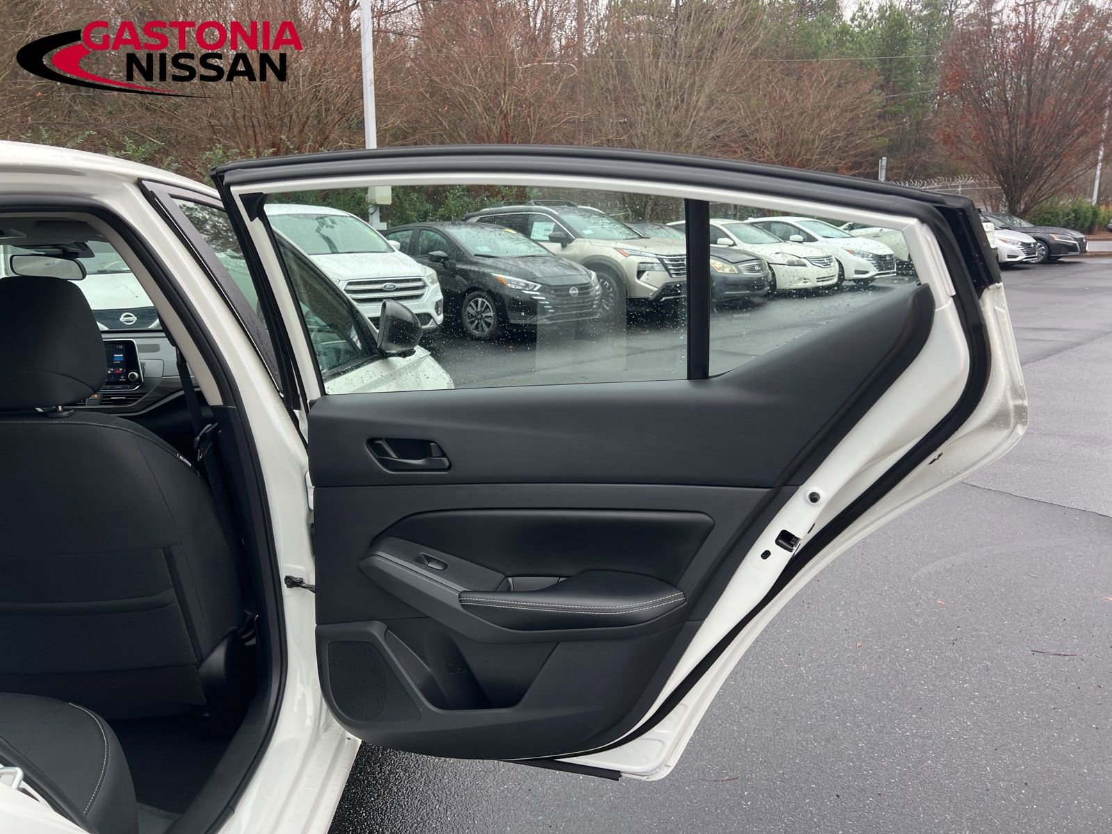 Used 2024 Nissan Altima 2.5 SV image 27