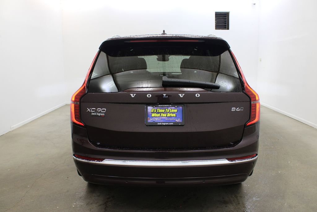 New 2026 Volvo XC90 B6 Plus w/ Protection Package image 4