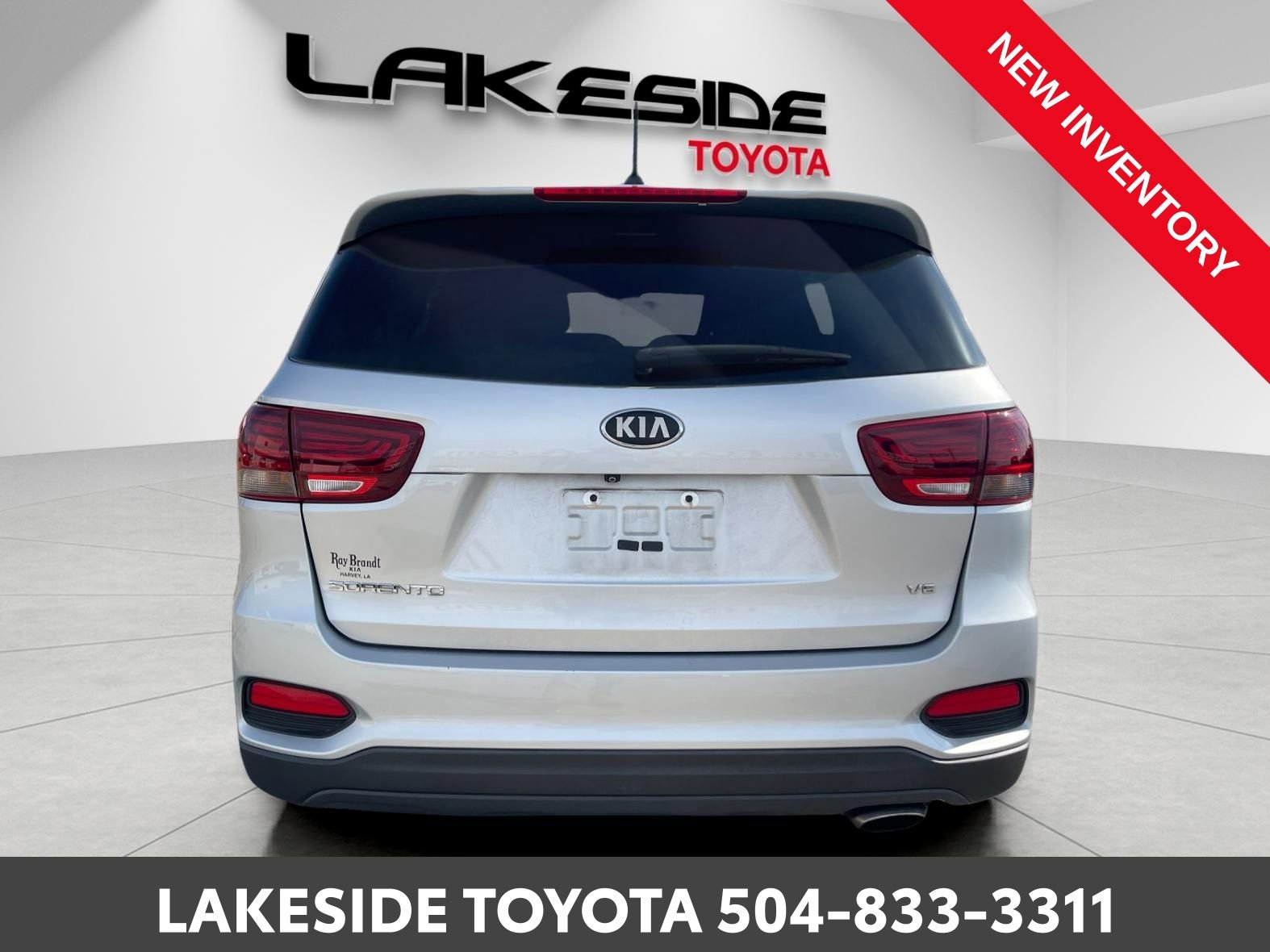 Used 2019 Kia Sorento LX image 5