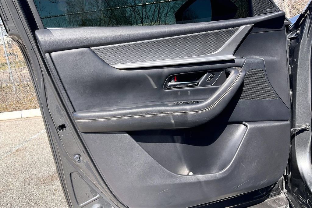 Certified 2024 MAZDA CX-90 3.3 Turbo w/ Premium Package image 23