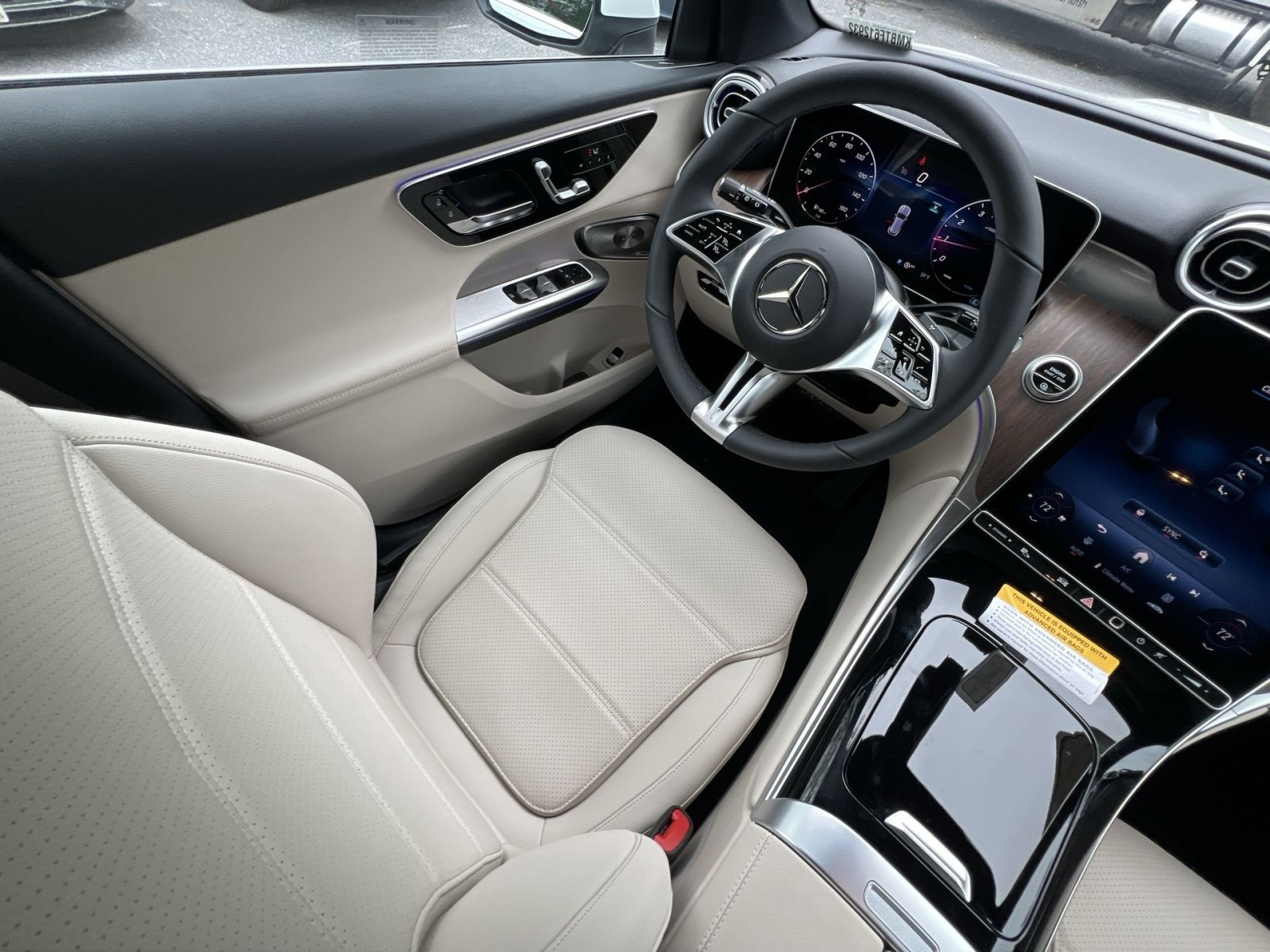 New 2026 Mercedes-Benz GLC 300 4MATIC image 16