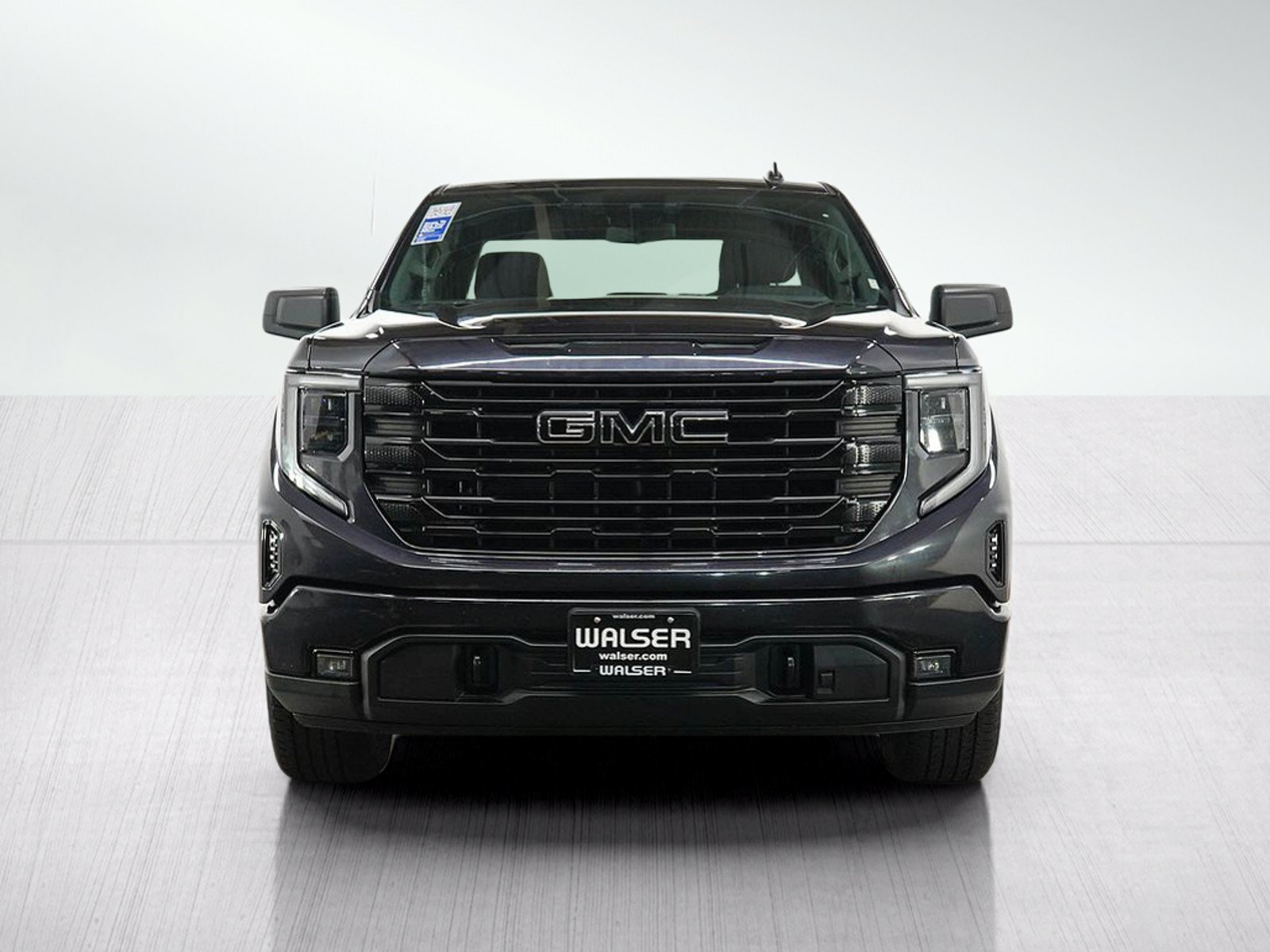 Used 2022 GMC Sierra 1500 Elevation w/ LPO, Elevation Black Package AWD/4WD image 8