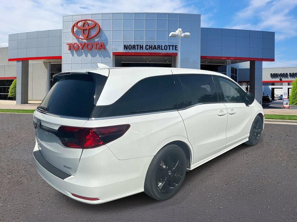 Used 2023 Honda Odyssey Sport image 8