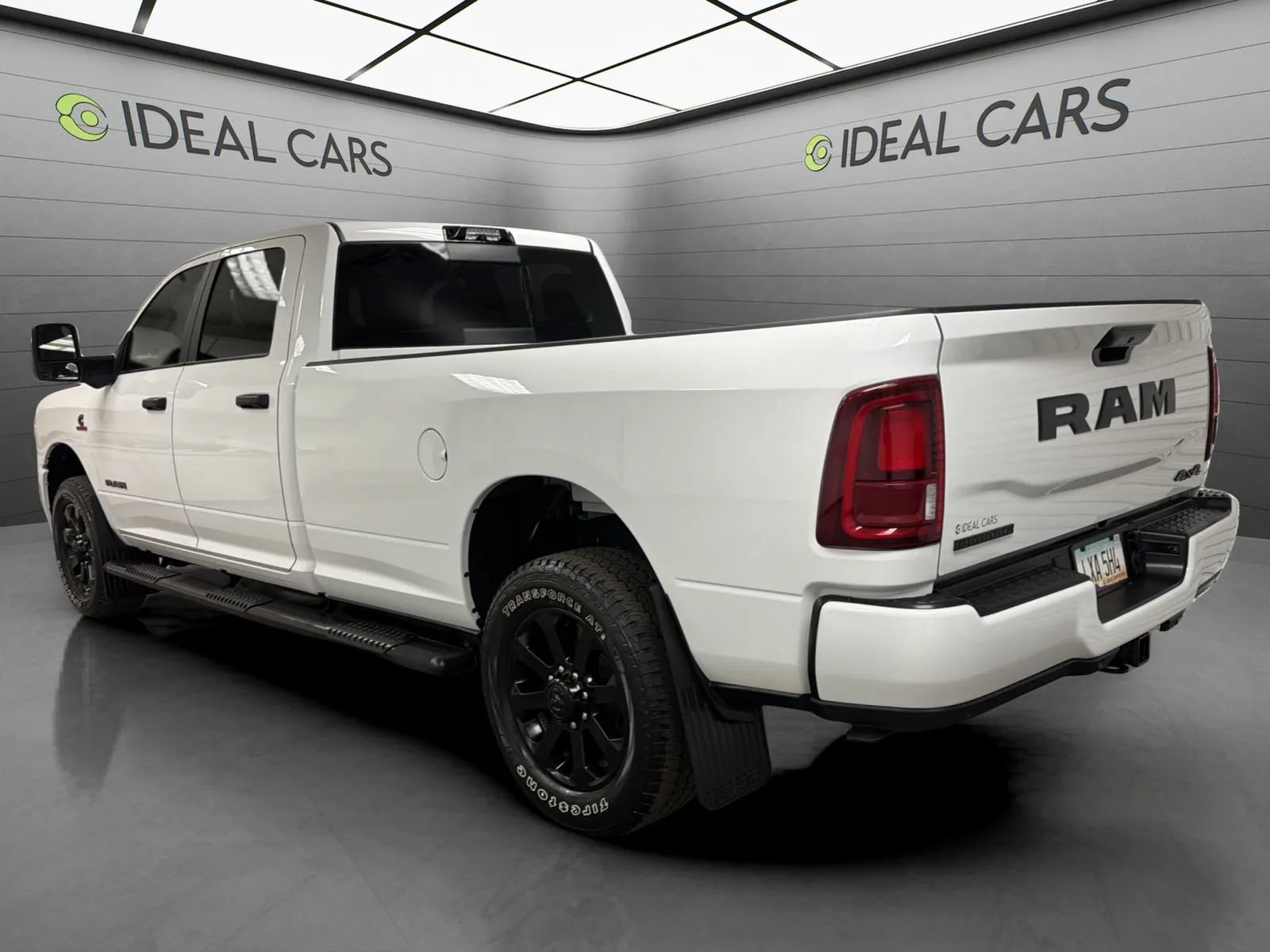 Used 2026 RAM 3500 Big Horn AWD/4WD image 7