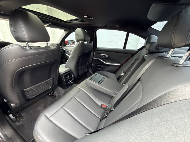 Used 2020 BMW 330i xDrive Sedan w/ Convenience Package AWD/4WD image 37