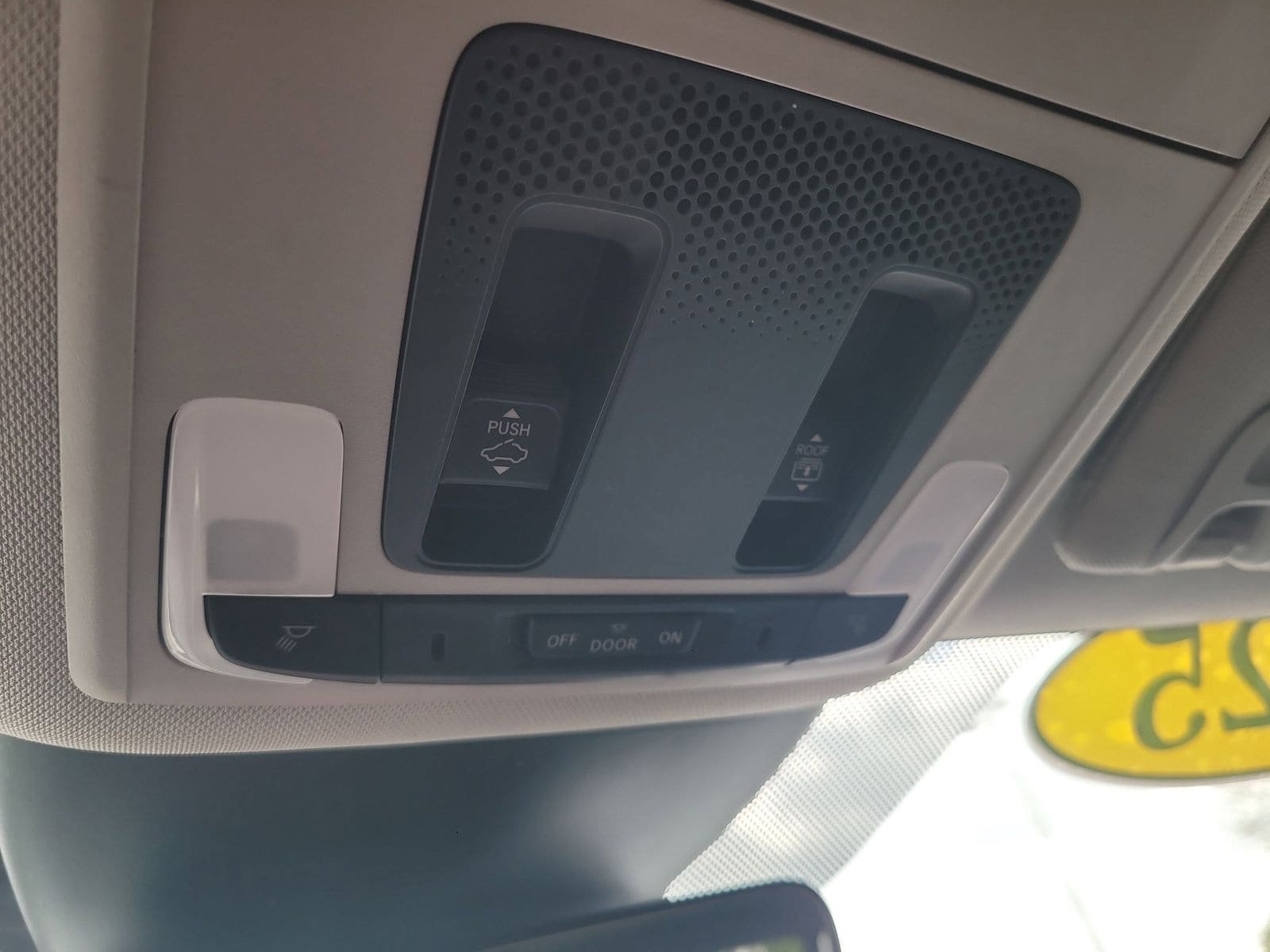 Certified 2025 Honda Pilot Elite image 22