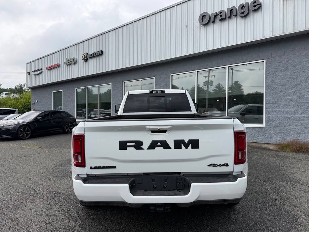 New 2026 RAM 3500 Laramie AWD/4WD image 4