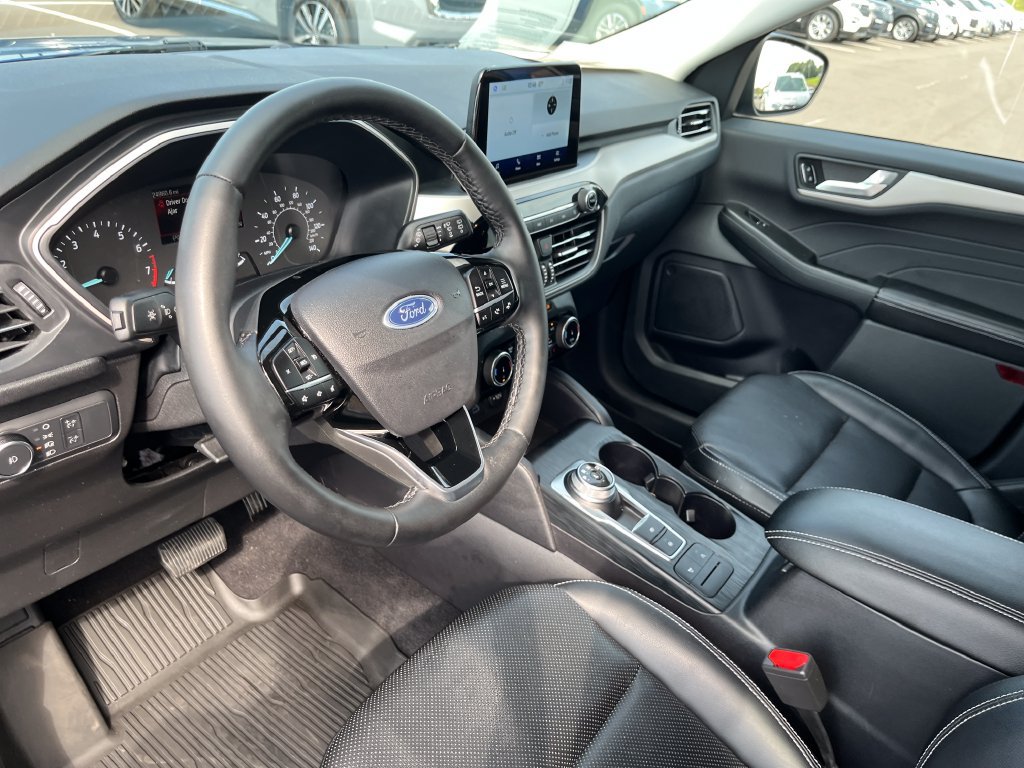 Used 2022 Ford Escape SEL AWD/4WD image 14