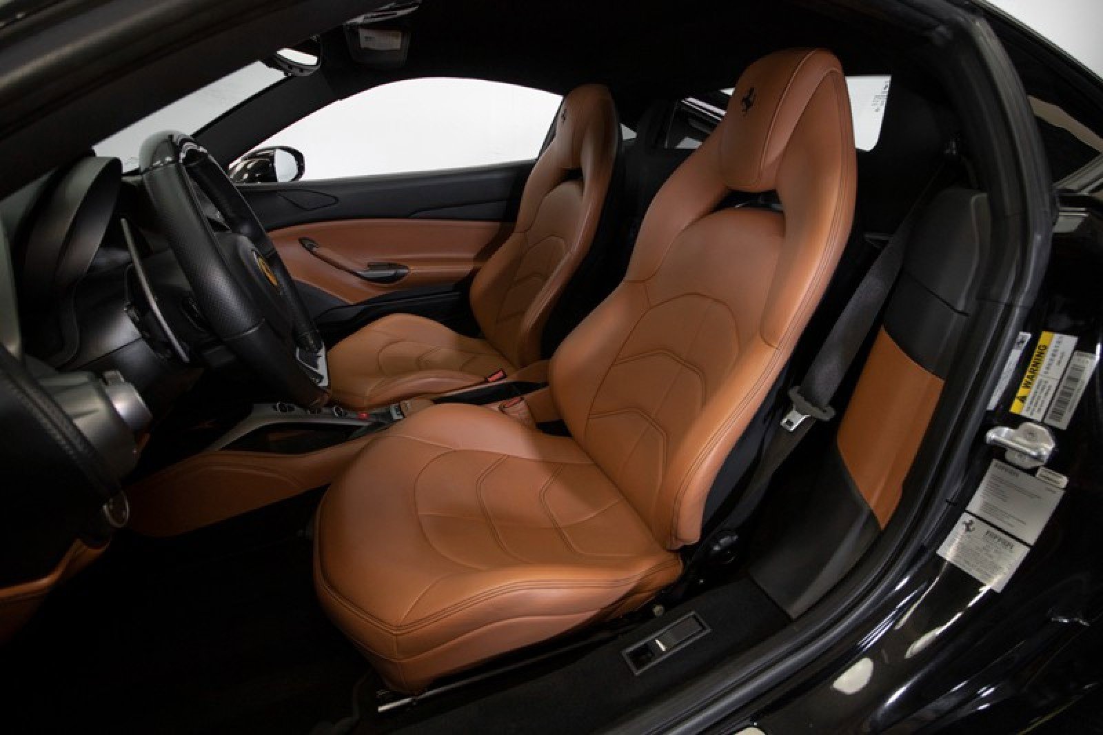 Used 2018 Ferrari 488 GTB image 39