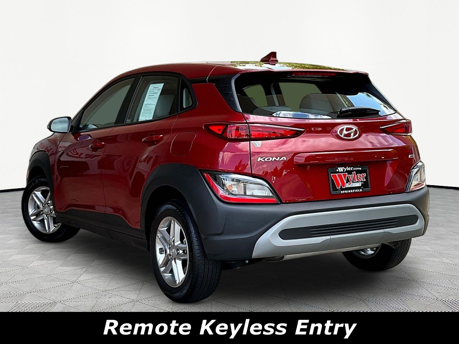 Used 2023 Hyundai Kona SE AWD/4WD image 4