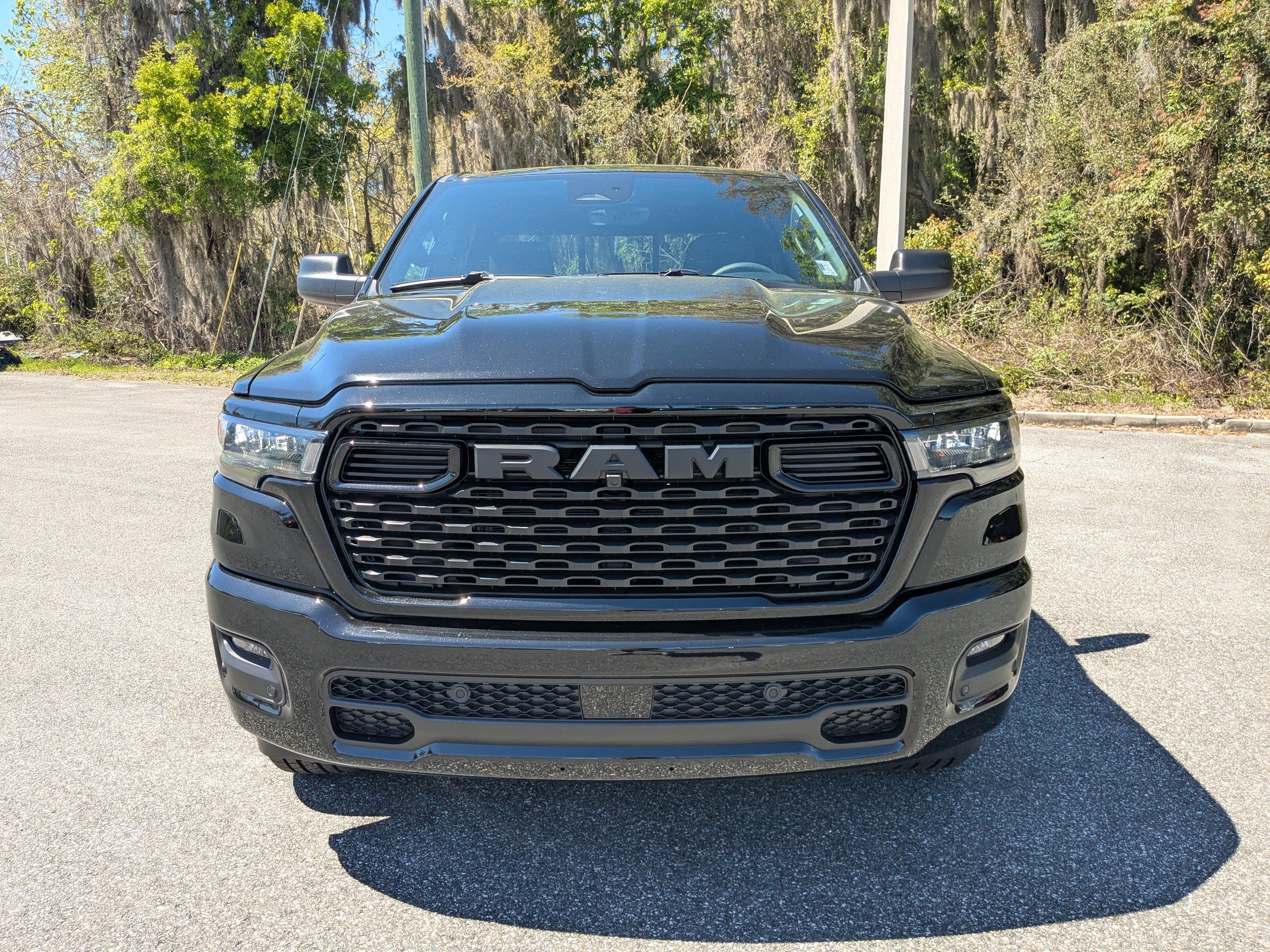 New 2026 RAM 1500 Express image 9