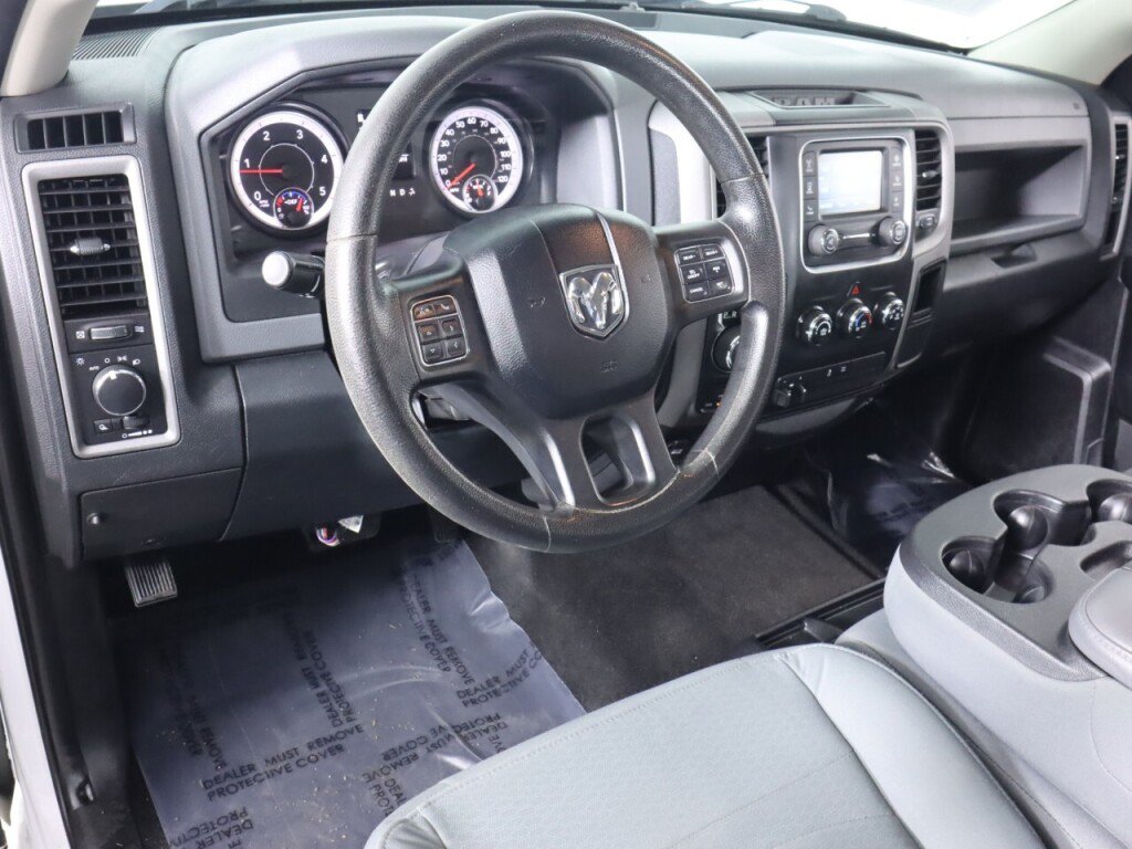 Used 2016 RAM 1500 Tradesman AWD/4WD image 9