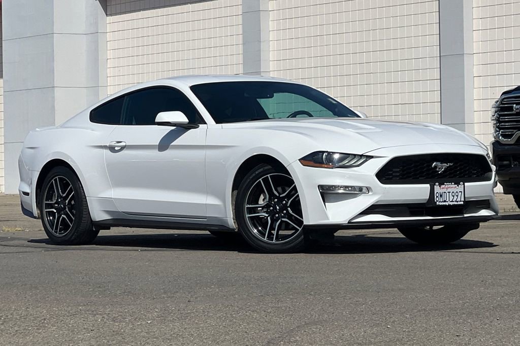 Used 2019 Ford Mustang Premium image 2