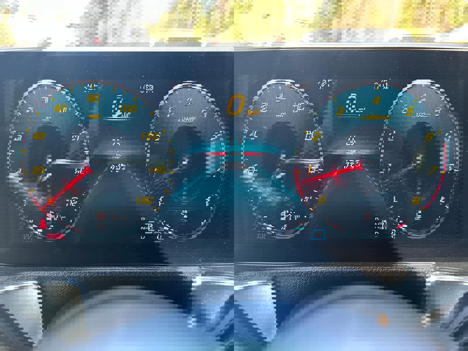 Used 2021 Mercedes-Benz GLB 250 4MATIC image 21