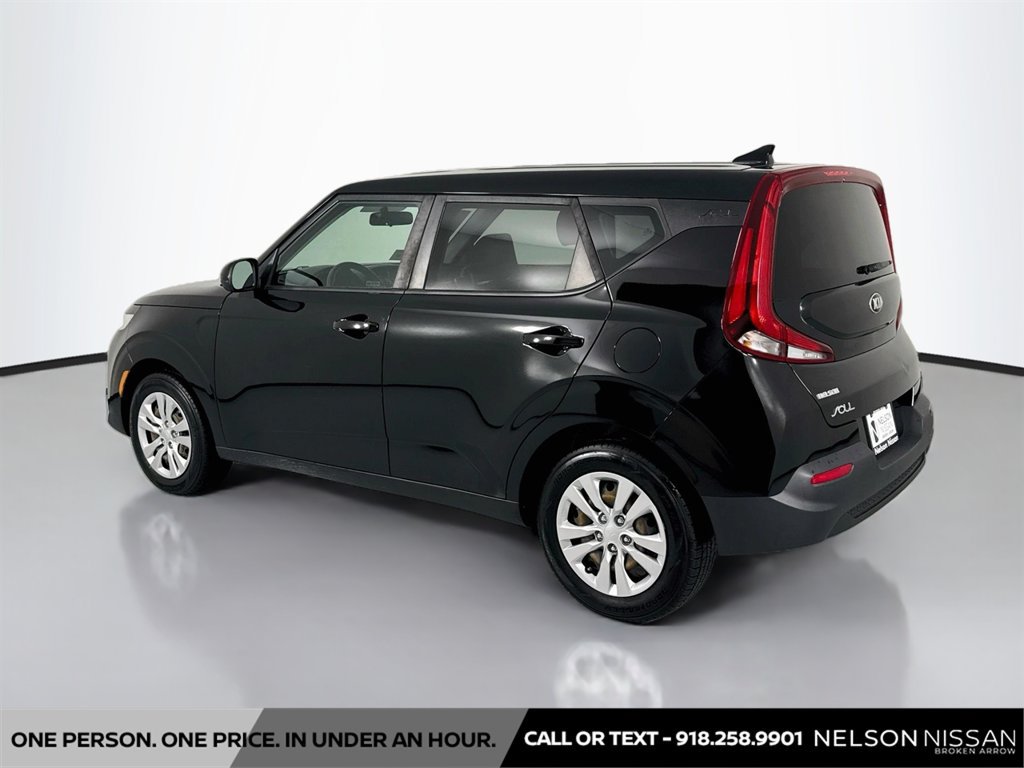 Used 2020 Kia Soul LX FWD image 7