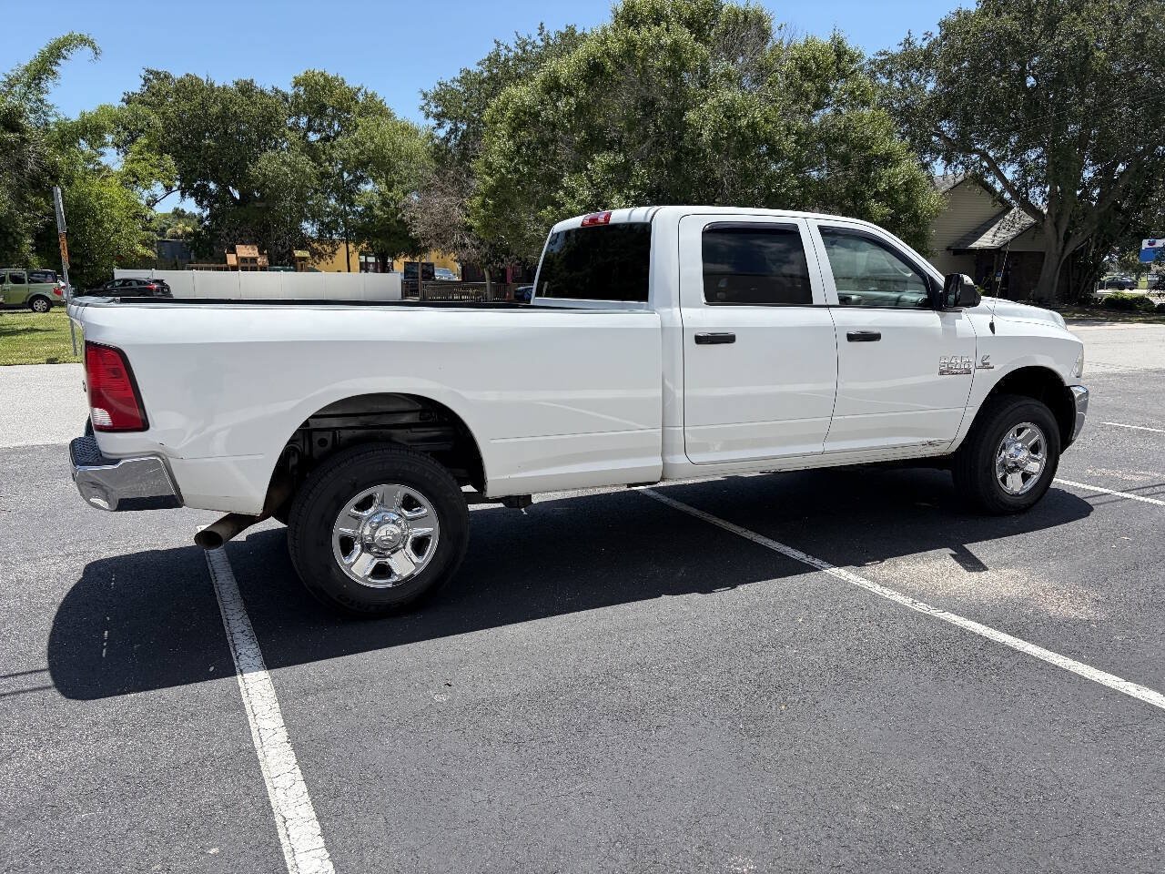 Used 2017 RAM 2500 Tradesman w/ Chrome Appearance Group AWD/4WD image 30