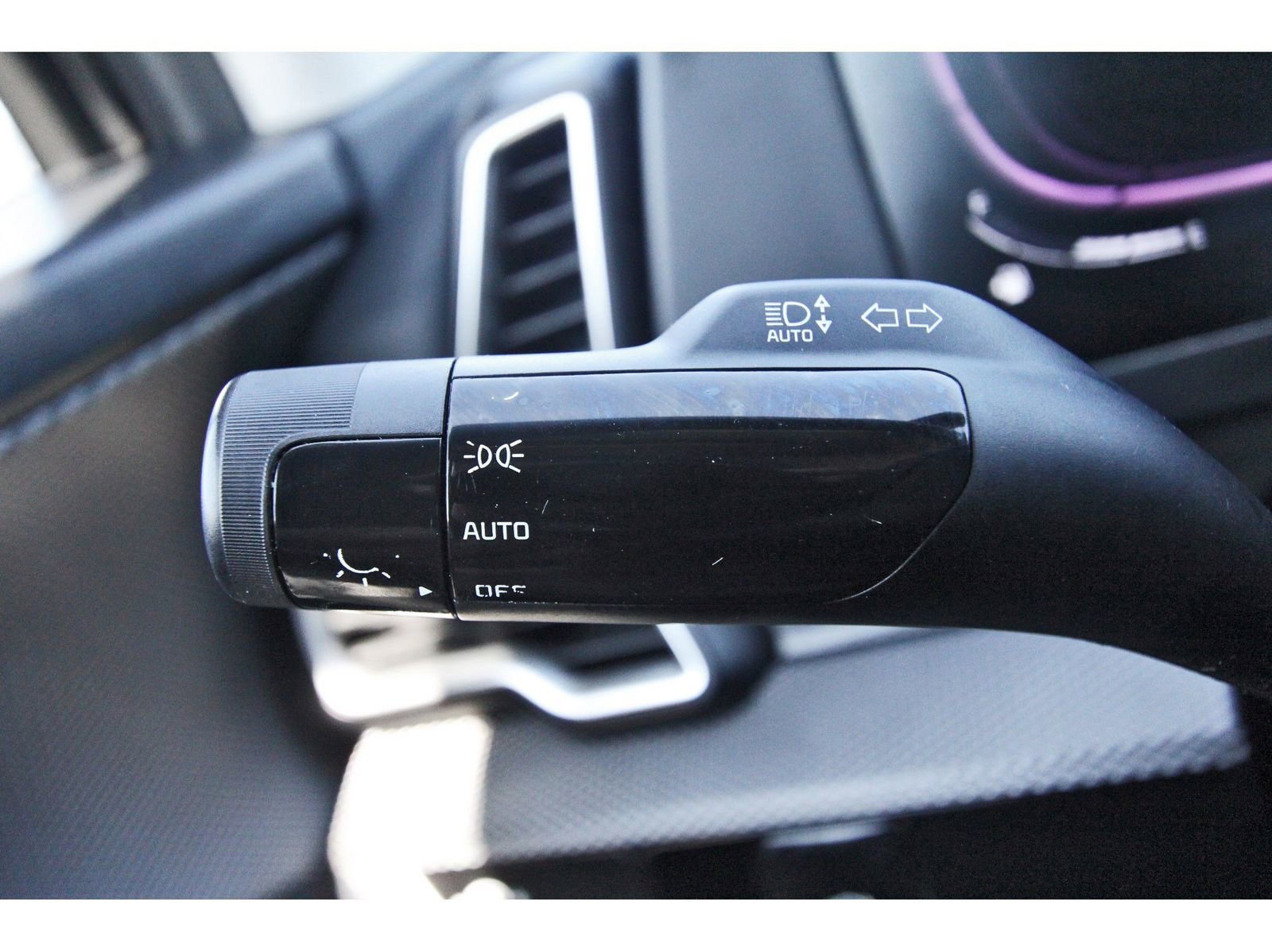 Used 2024 Kia Sportage LX image 21