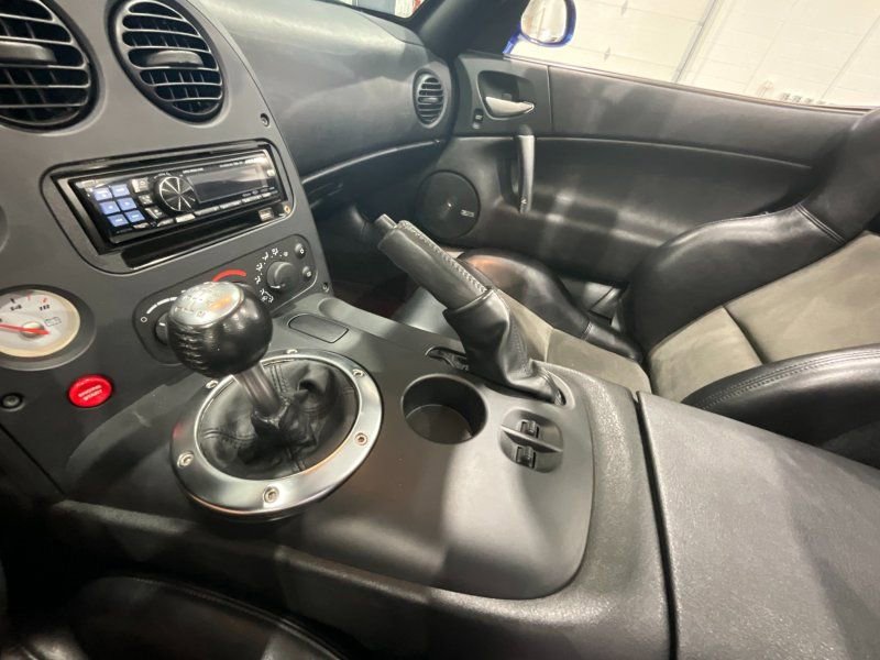 Used 2006 Dodge Viper SRT-10 image 21