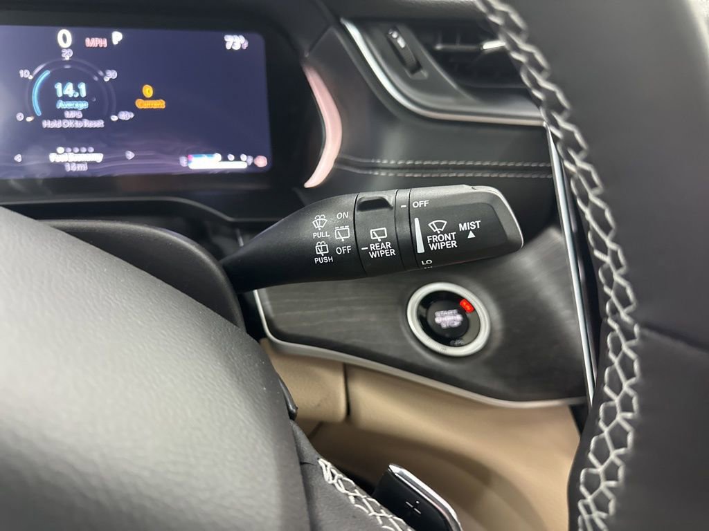 New 2025 Jeep Grand Cherokee Limited image 41