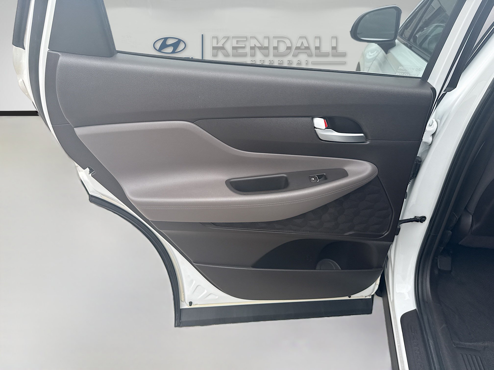 Used 2019 Hyundai Santa Fe SE FWD image 23