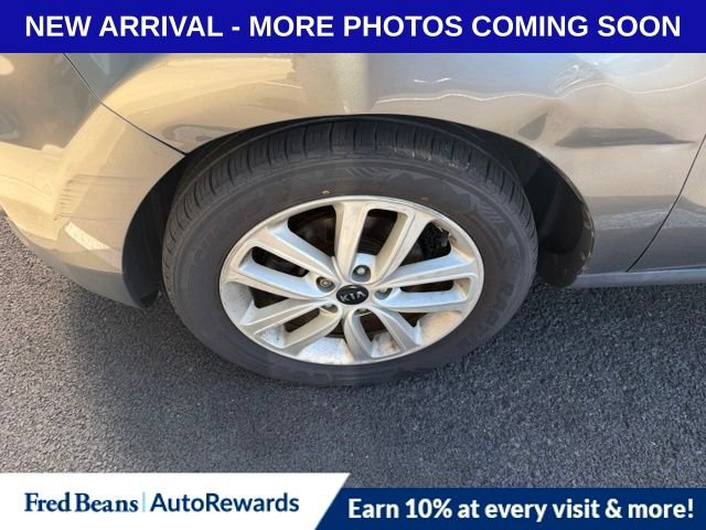 Used 2019 Kia Soul + FWD image 4
