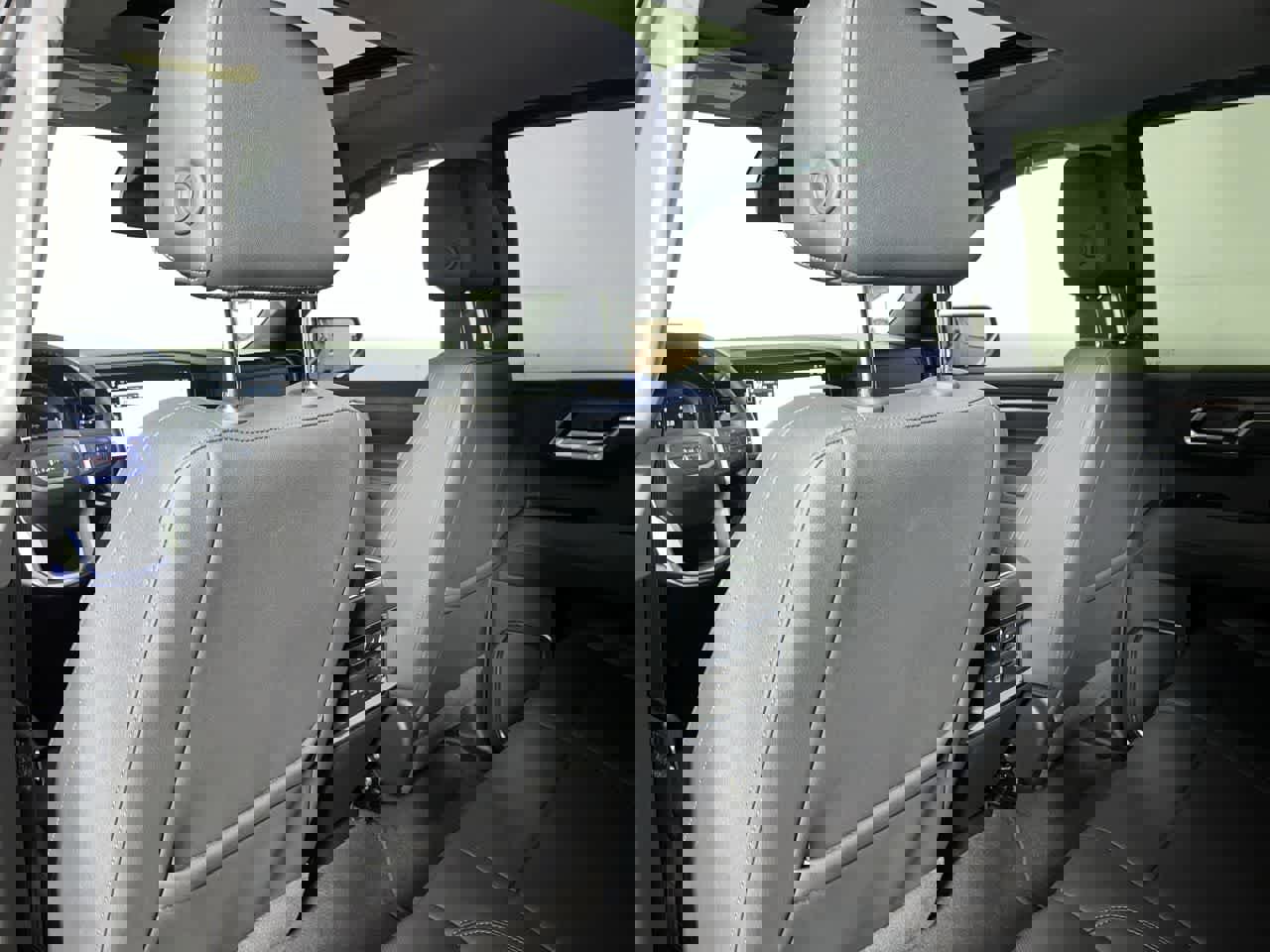 Used 2024 GMC Sierra 1500 SLT w/ SLT Premium Plus Package image 26