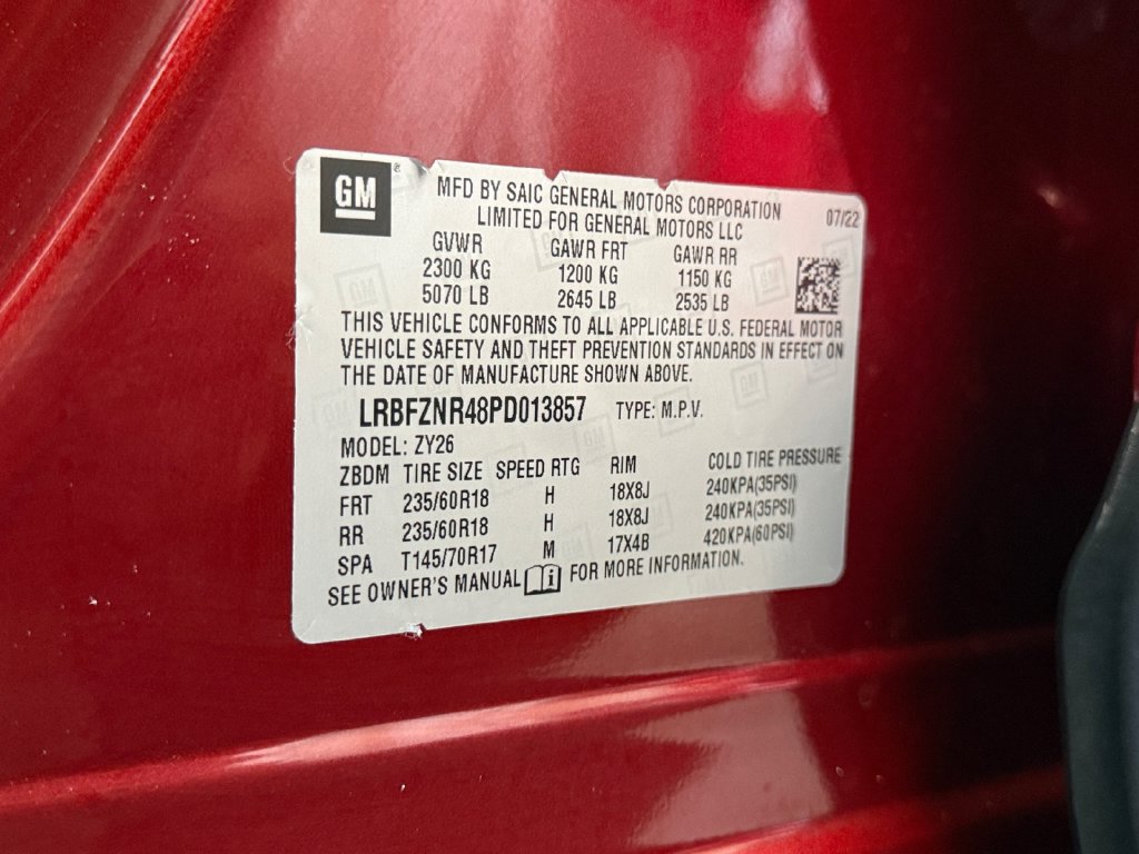 Used 2023 Buick Envision Essence FWD image 34