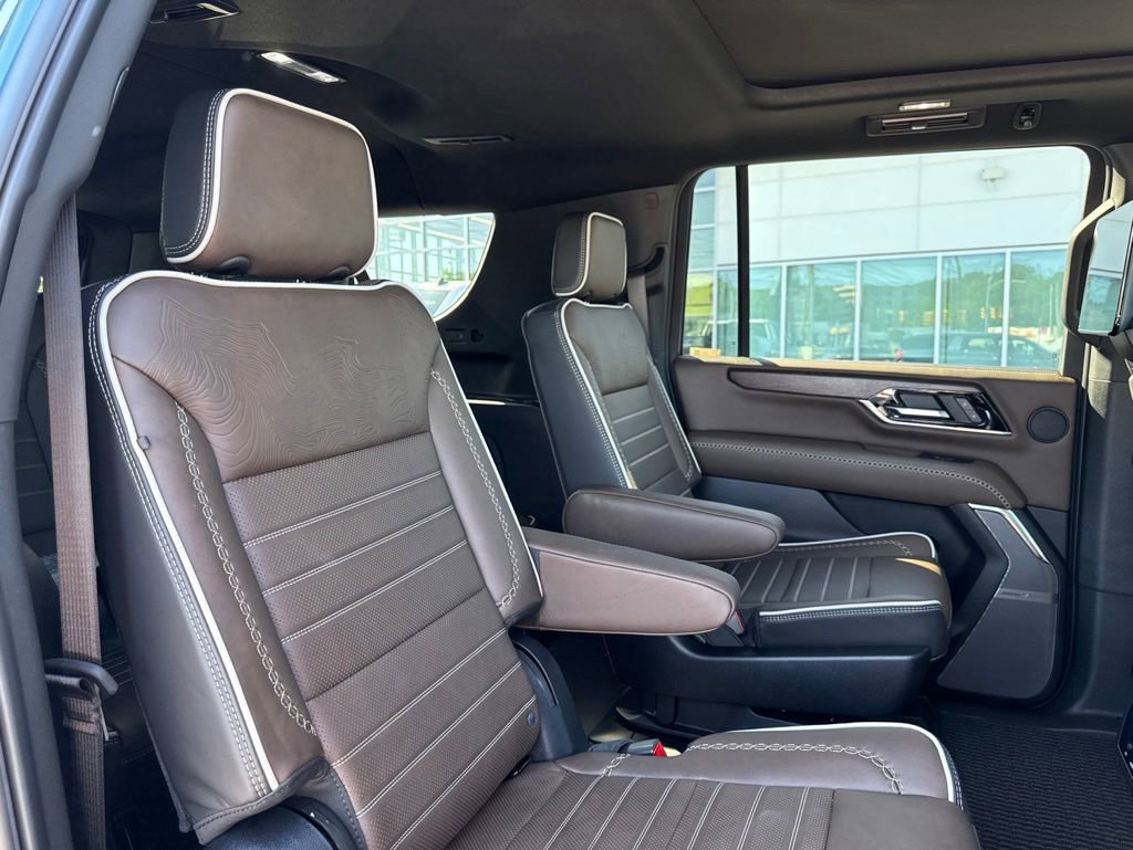 New 2026 GMC Yukon XL Denali Ultimate AWD/4WD image 26