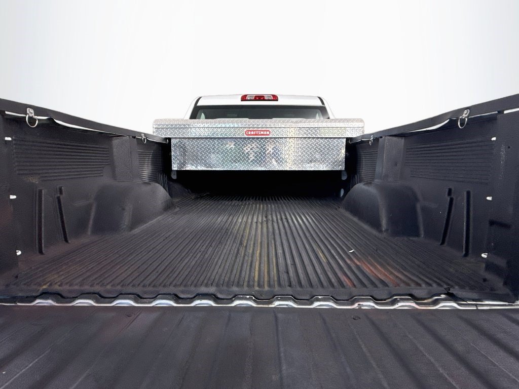 Used 2022 Chevrolet Silverado 1500 W/T RWD image 28
