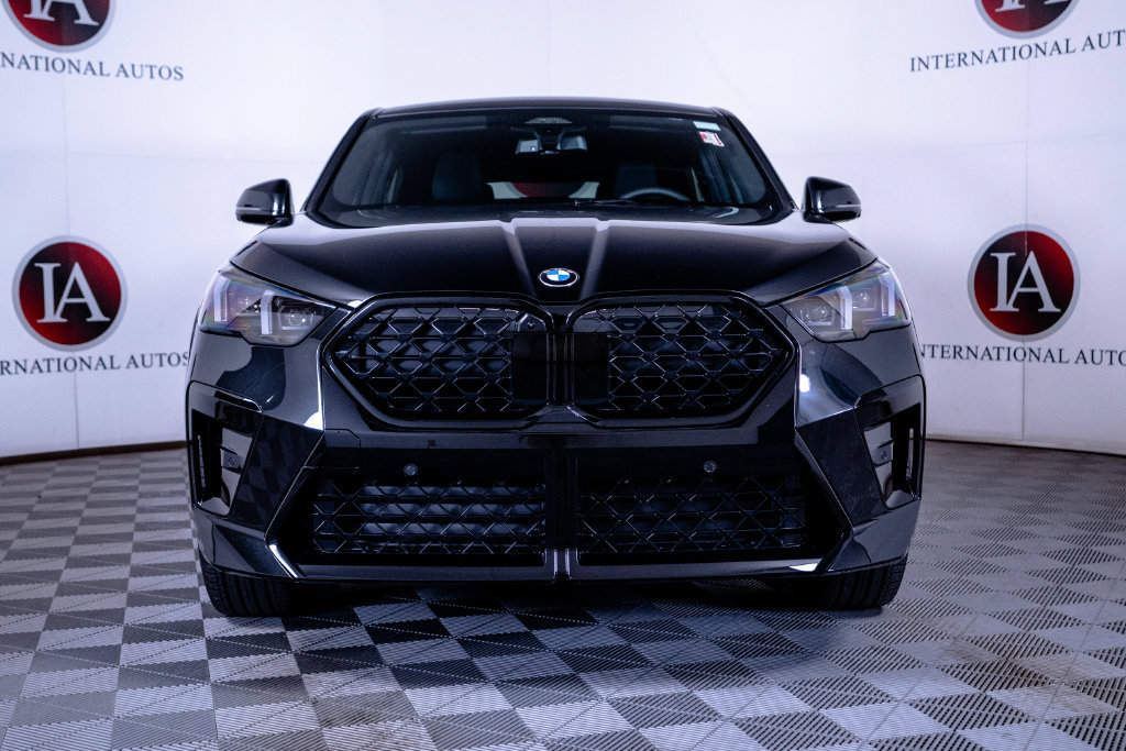 New 2026 BMW X2 xDrive28i w/ Technology Package AWD/4WD image 2