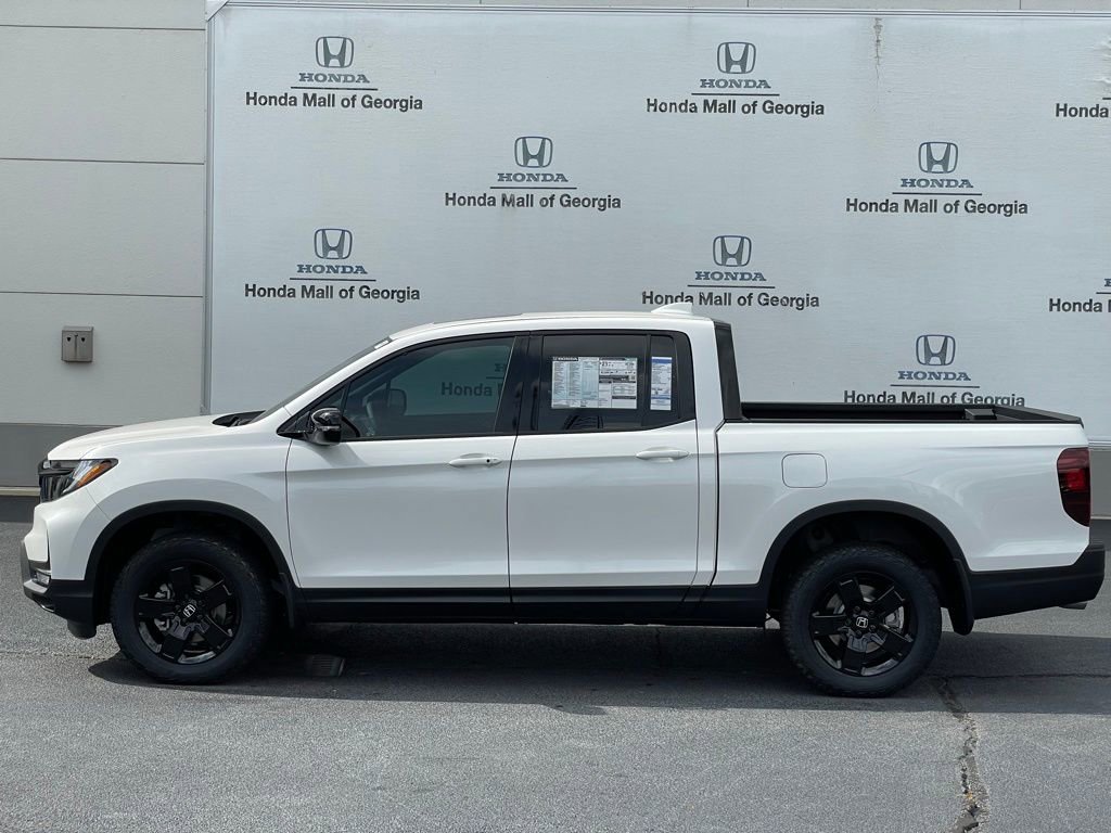 New 2026 Honda Ridgeline Black Edition image 2