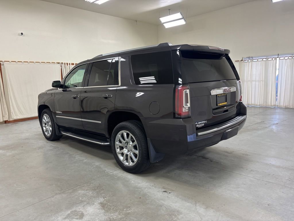 Used 2017 GMC Yukon Denali w/ Open Road Package AWD/4WD image 6
