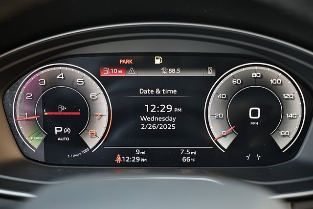 New 2025 Audi Q5 2.0T Premium image 32