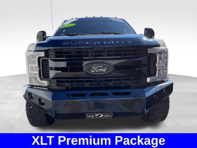 Used 2019 Ford F250 XLT w/ XLT Premium Package AWD/4WD image 8